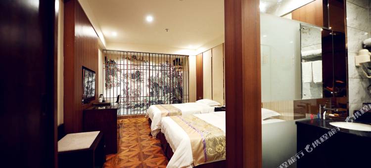 东泰大酒店(广元利州东路澳体中心店)图片