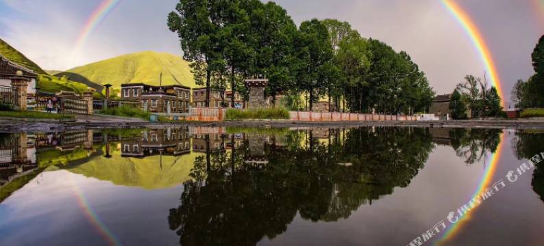 仁益酒店(康定新都桥店)图片