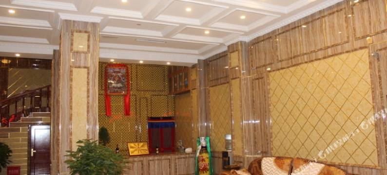 阿坝灵瑞阁大酒店图片