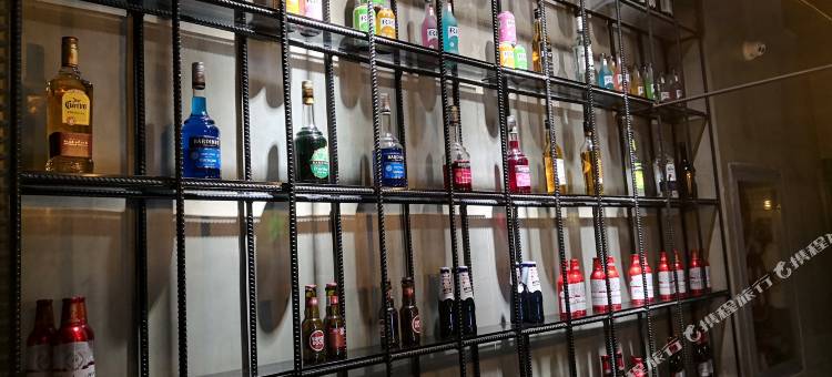 上海等逅轻奢酒店(前滩杨思地铁站店)图片