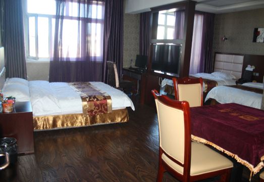 Nongchang Business Hotel Hotel Overview