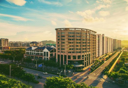 蓝眉山商务酒店（普洱思茅机场店）外景图