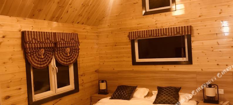 乌兰布统初见民宿图片