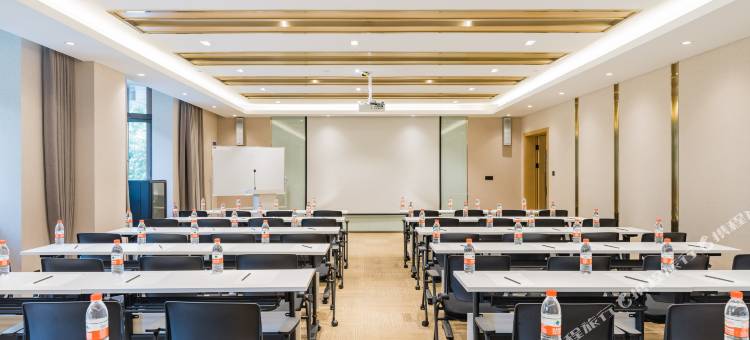 杭州西湖河坊街亚朵酒店图片