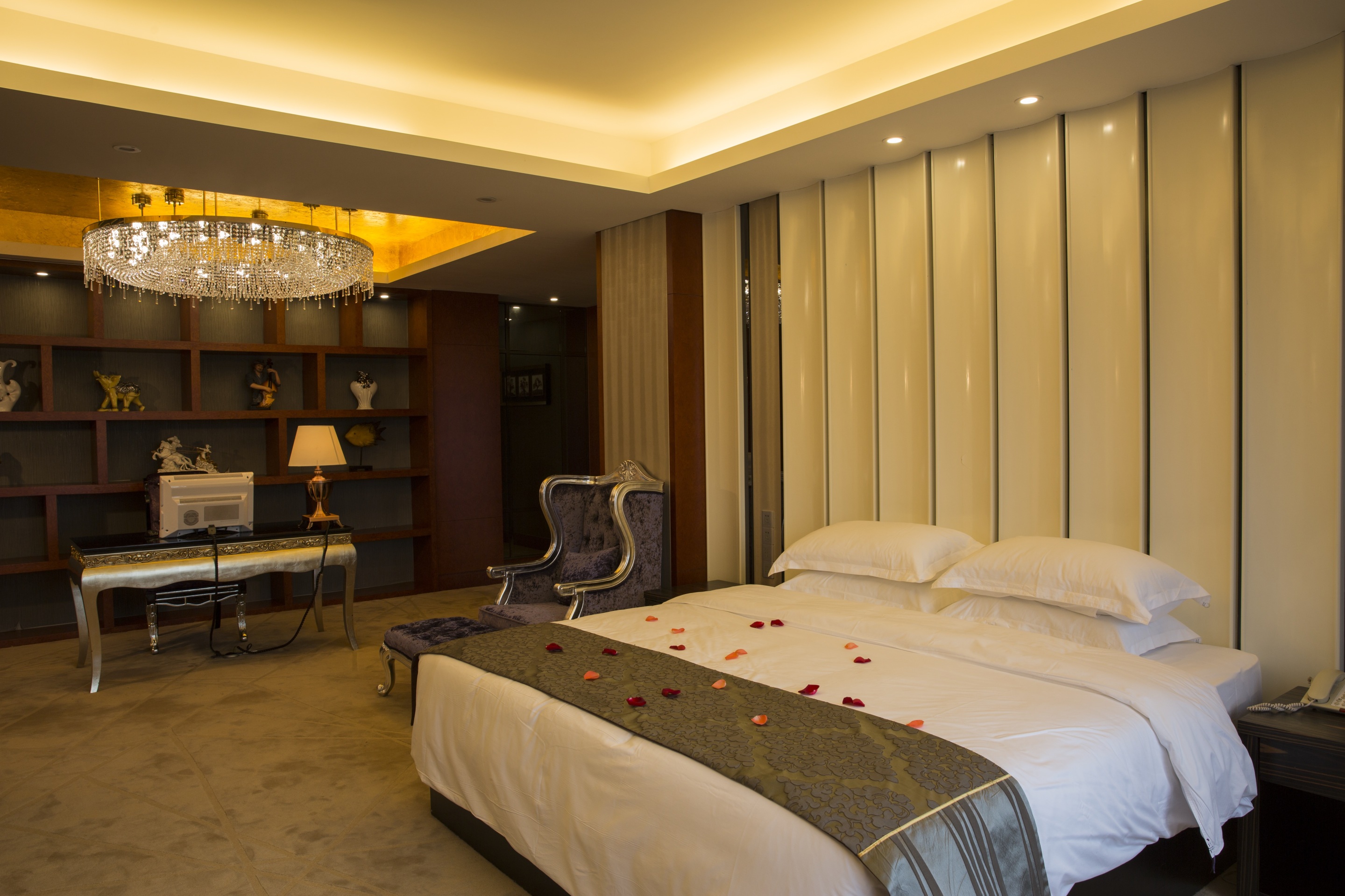 DINGMEIHUI Holiday HotelOver view