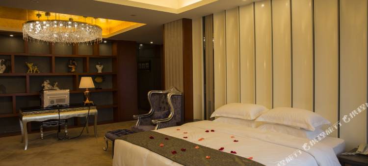 漳浦鼎美荟假日酒店(道周中学店)图片