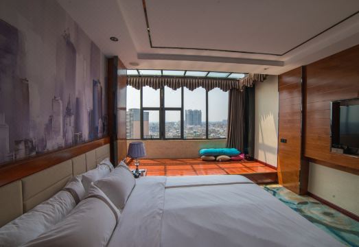 Rodin Oswey HotelHotel Overview