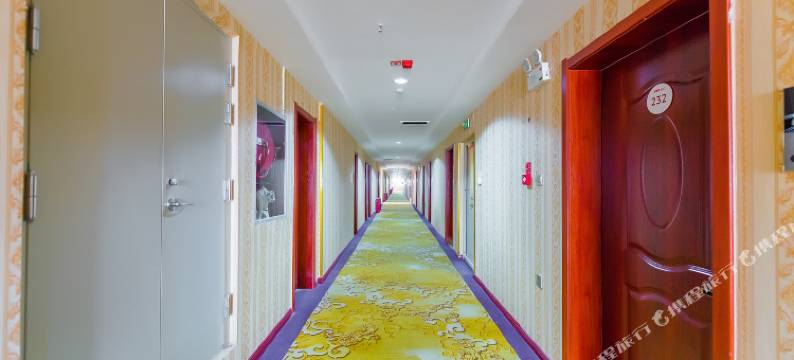 宏兴缘宾馆(库尔勒九鼎梨城农产品市场店)图片