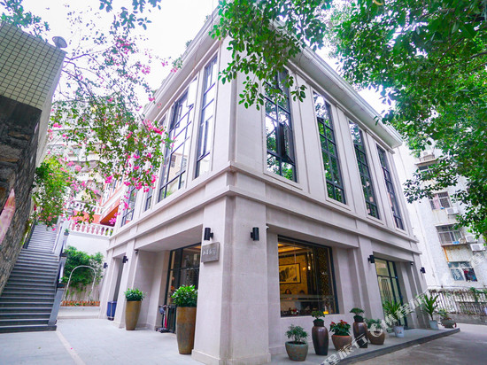 吉大水湾苑(珠海情侣南路店)
