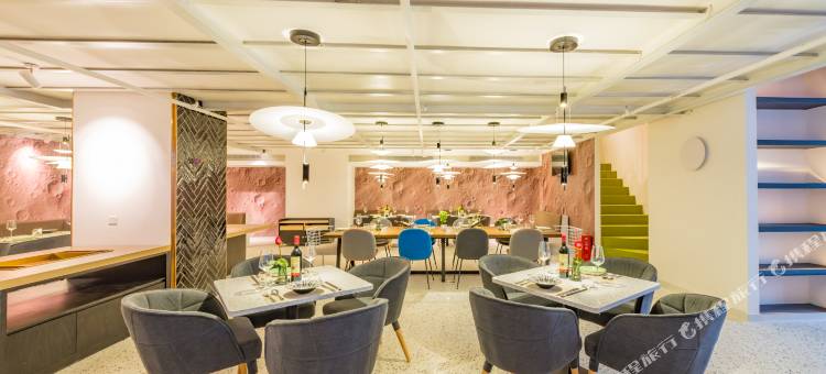 丽呈尚朗酒店(重庆江北国际机场光环花园城店)图片