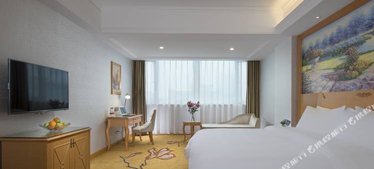 维也纳酒店(肇庆四会中心玉博城店)图片