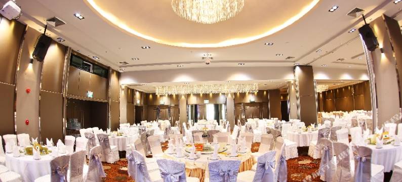 新季节广场酒店(New Season Square Hotel)图片