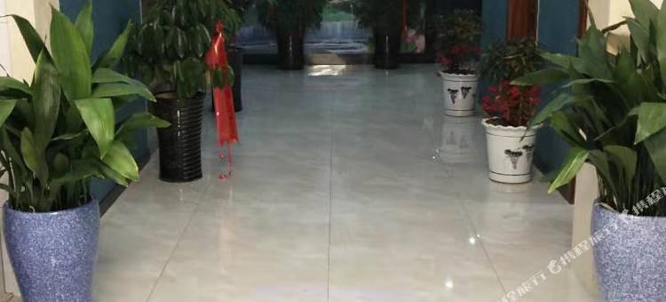 雷克泰主题精品酒店(颍上迎宾大道店)图片