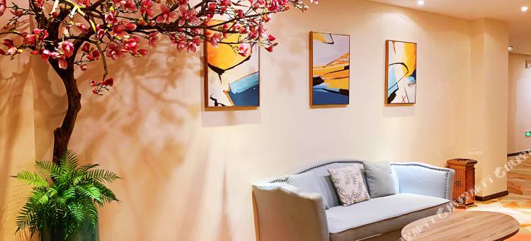 百里杜鹃花漾四季酒店图片