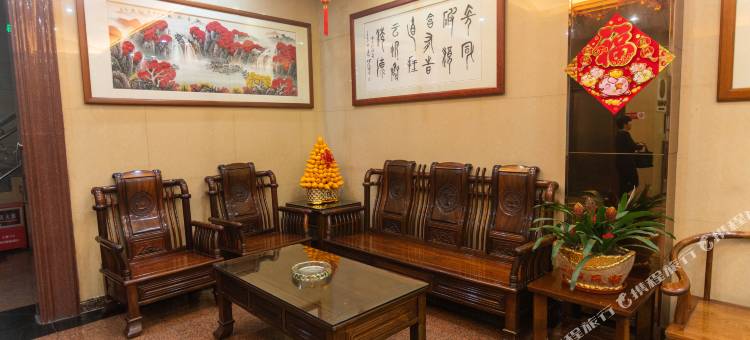 Q加·阳春恒生假日宾馆(汽车总站店)图片