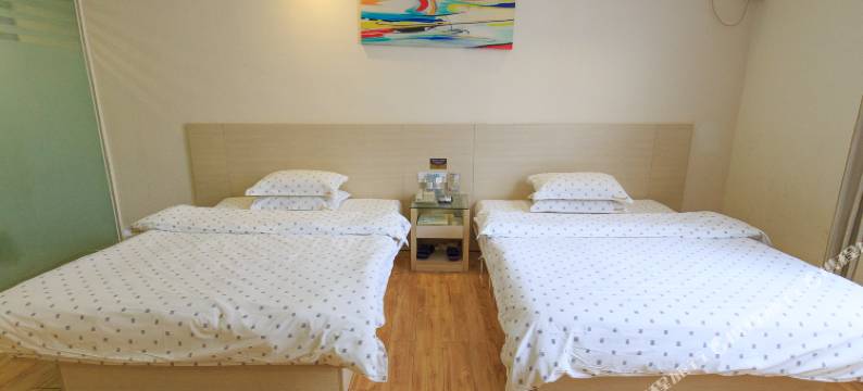 来宾亿家城市酒店图片