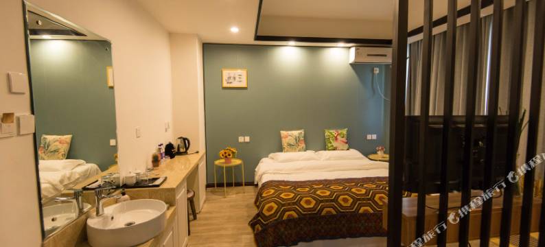 随寓度假公寓(青岛台东步行街店)图片