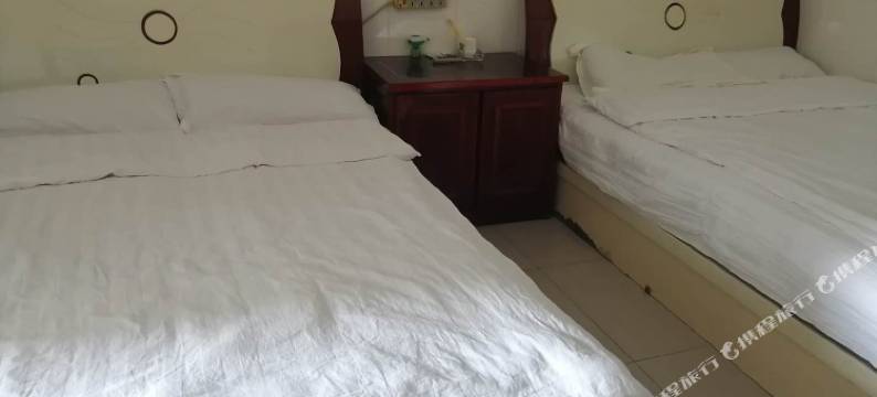 峨眉山和平旅馆图片