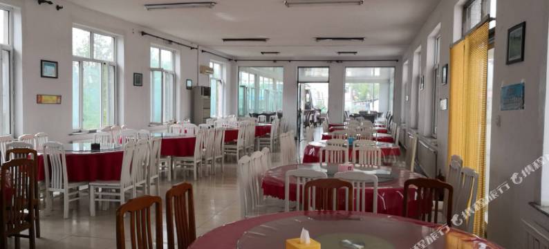 镜泊湖鑫源渔村宾馆图片