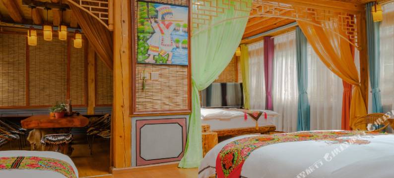 鸡足山古树林休闲客栈图片