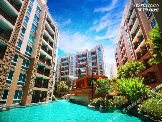 芭堤雅亞特蘭蒂斯公寓和水上樂園