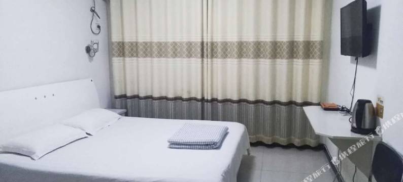 赞皇石臼山宾馆图片