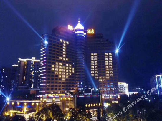 Hotels In Qingcheng District Qingyuan Tripcom - 