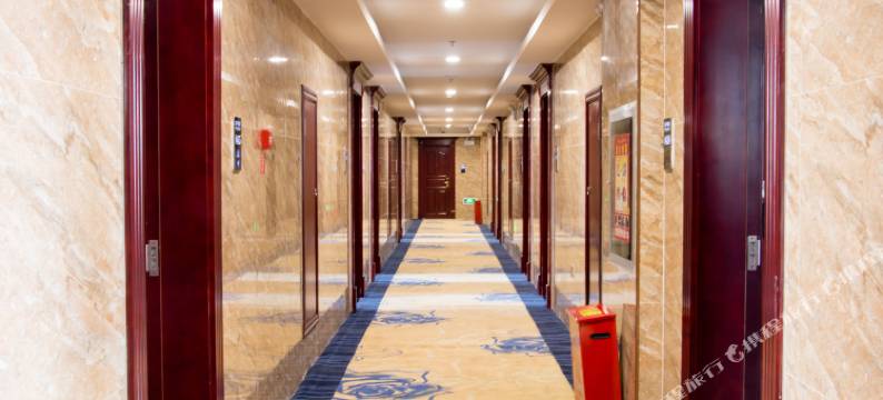 巴里坤四平酒店图片