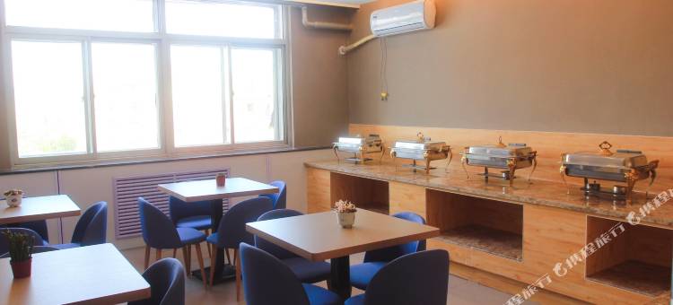 如家驿居酒店(巴彦淖尔临河高铁站店)图片