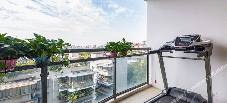 成都暖和小房间公寓(肖家河东四巷分店)图片