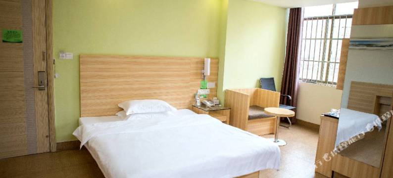 易诚快捷酒店(东兴大坪店)图片