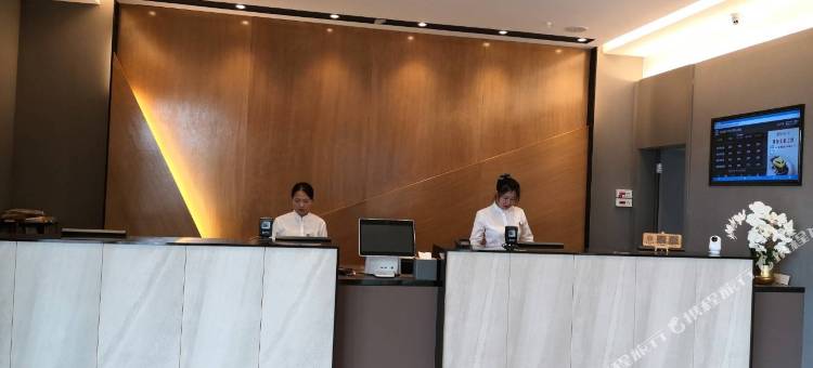 如家商旅酒店(苏州新区何山路地铁站店)图片