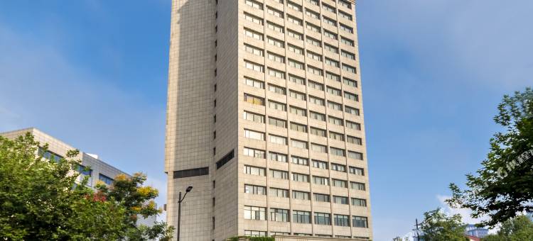 上海兴华宾馆(上海交通大学地铁站店)图片