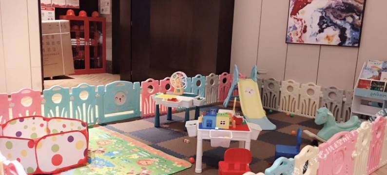 半山酒店(安顺古城历史文化街区黄果树大街店)图片