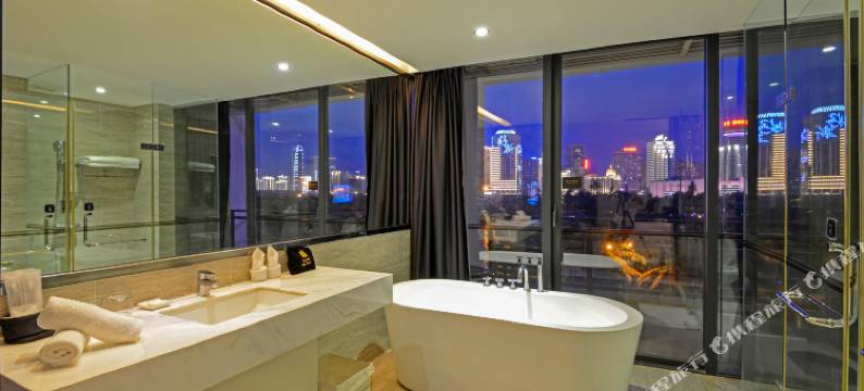 海口悦玺海景酒店(万绿园云洞图书馆店)图片