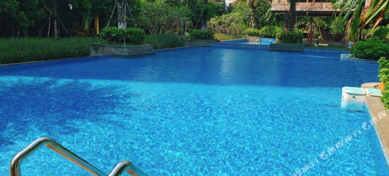 万宁春风十里LOFT精品民宿(万宁高铁站店)图片