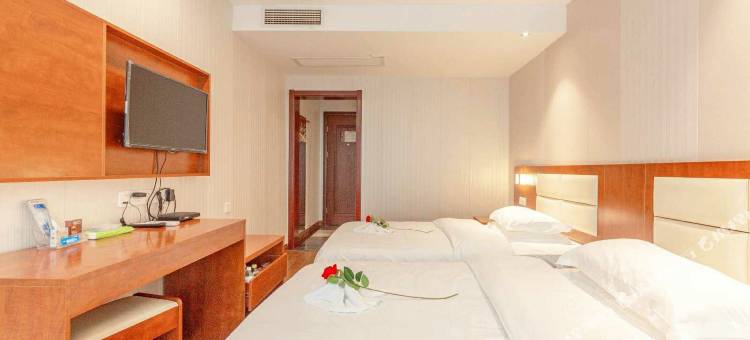 安康汉江之城酒店(火车站店)图片