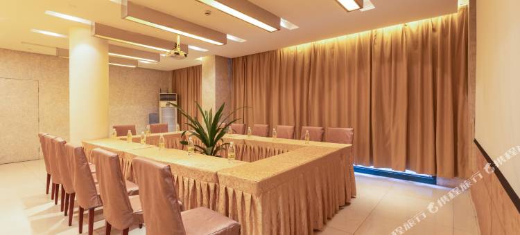 锦江之星酒店(广州西华路彩虹桥地铁站店)图片