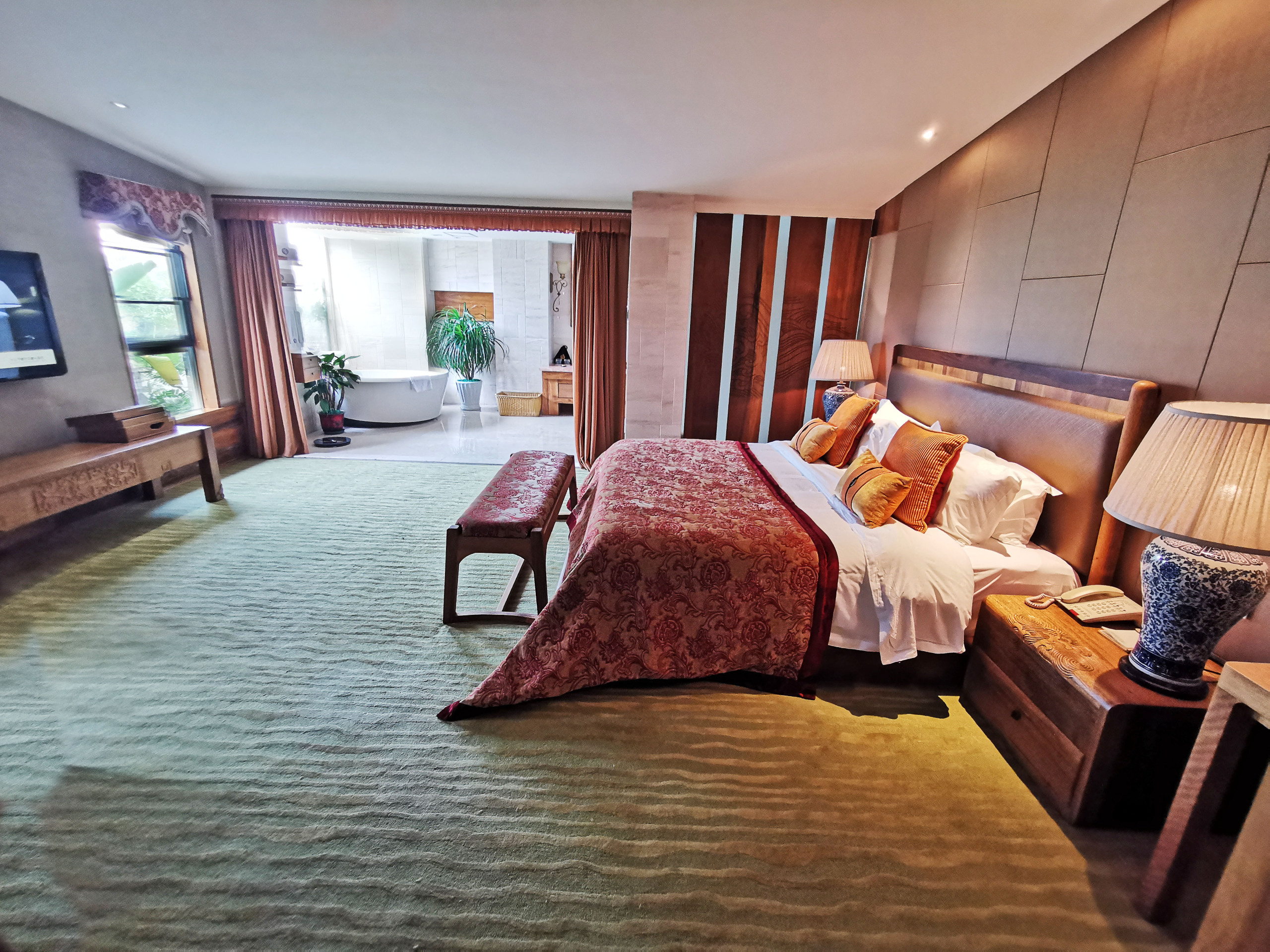 Chengdu Huanhua Hongtai HotelHotel Overview
