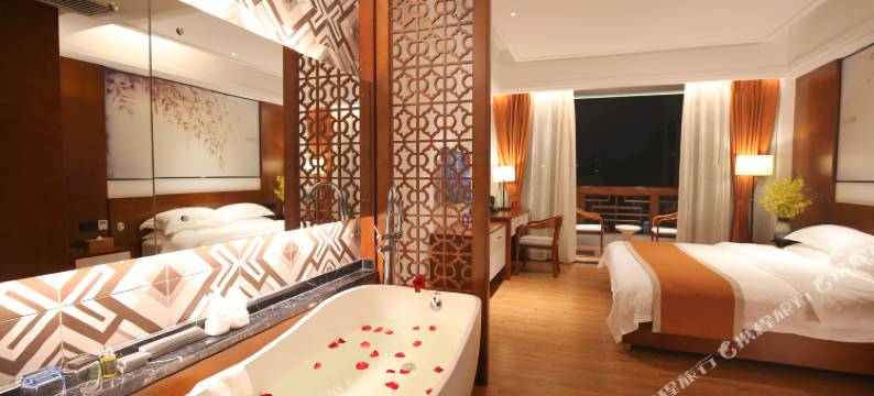 壹年肆季主题客栈(张家界国家森林公园店)图片