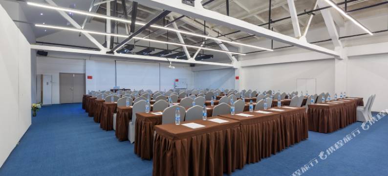 杭州全悦艺术酒店(杭州龙湖紫荆天街三墩地铁站店)图片