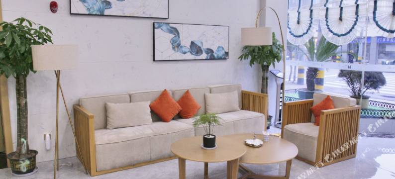 武汉悦宜安酒店(黄鹤楼武昌火车站店)图片