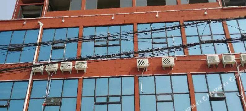 仟纳柏雅酒店(商水二高店)图片