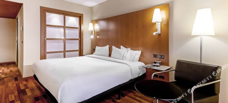 萨拉戈萨洛斯因莱斯民宿(B&B Hotel Zaragoza Los Enlaces Estación)图片