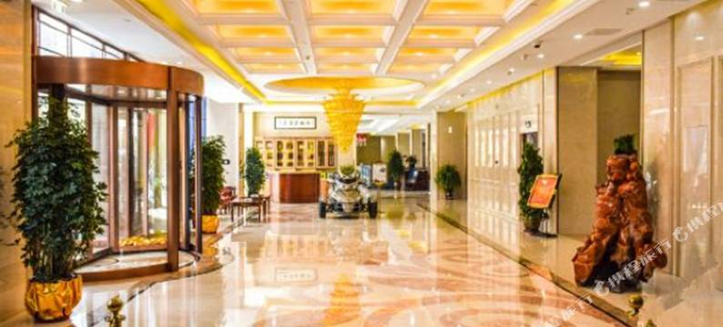 格尔木玲珑湾酒店图片