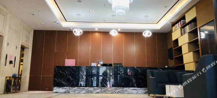 云怡酒店(上海虹桥枢纽徐泾店)图片