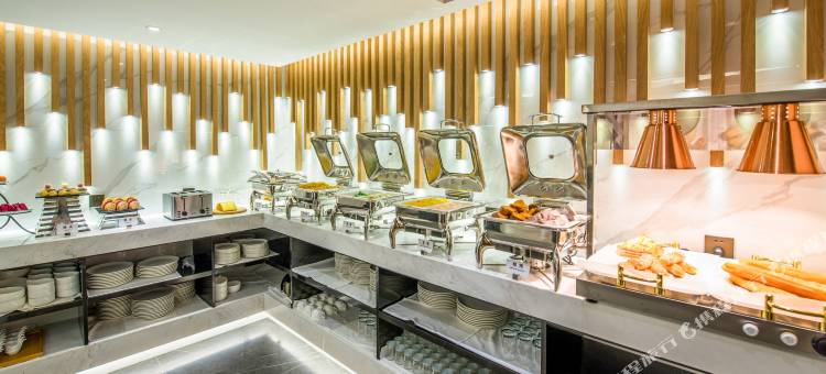 深圳宝安国际机场亚朵酒店图片