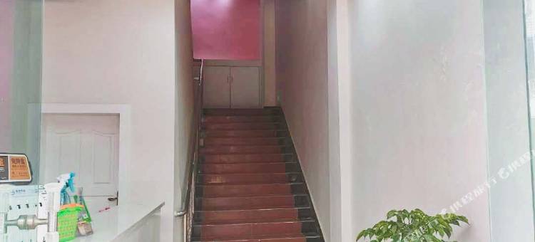 乐至君遇宾馆图片