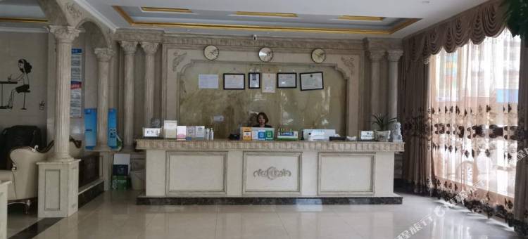 昭通龙庭大酒店(望海文化公园凤凰山森林公园店)图片