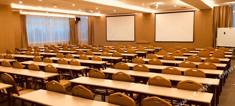济南山东大学解放路亚朵轻居酒店图片